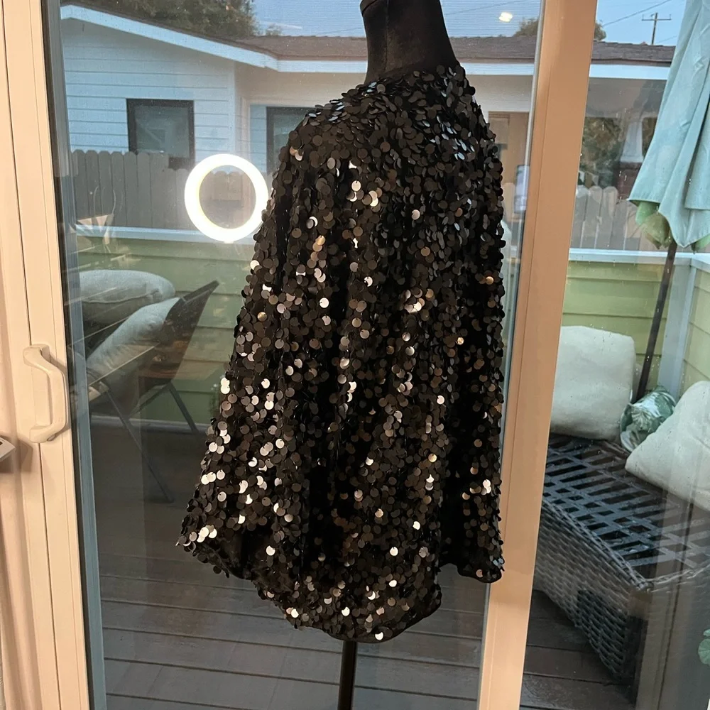 Black Sequin Cape Jacket Short Sleeve - Picture 15 of 16